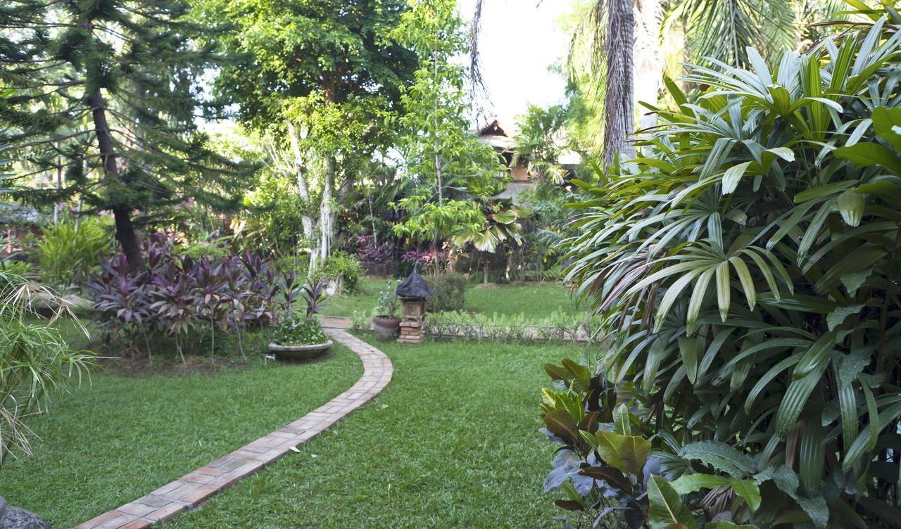 Rumah Kita Lovina Buitenkant foto